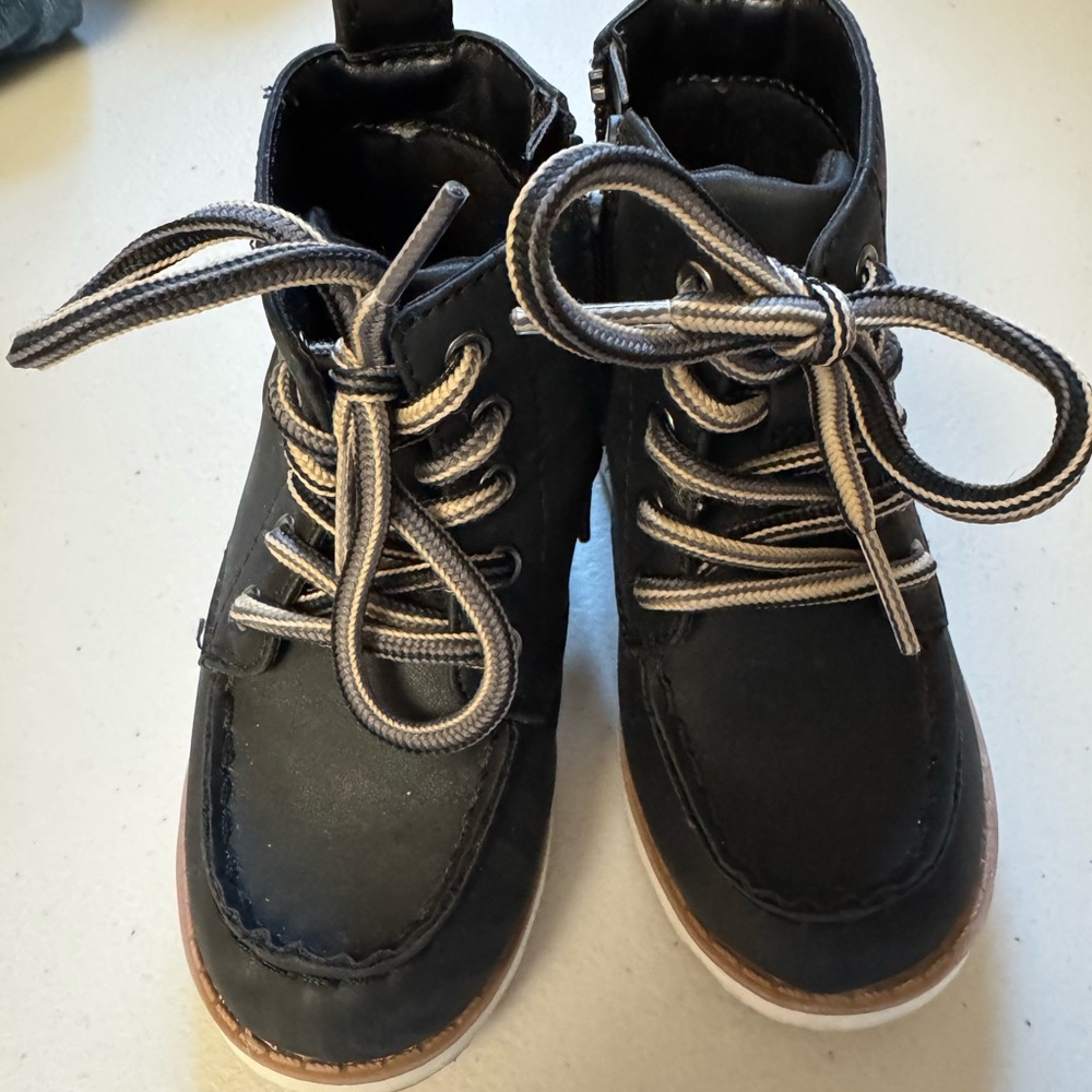 Cat & Jack Black Zip-Up Boots